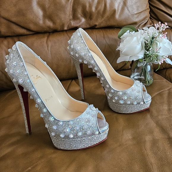NDS Christian Louboutin Spike Crystal  Metallic Silver Studded Heels Size 8 US - Picture 1 of 16